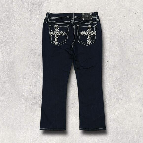 ★ Miss Me (Y2K) Dark Bootcut Jeans w/ Rhinestone Cross Design ★ - Picture 6 of 6